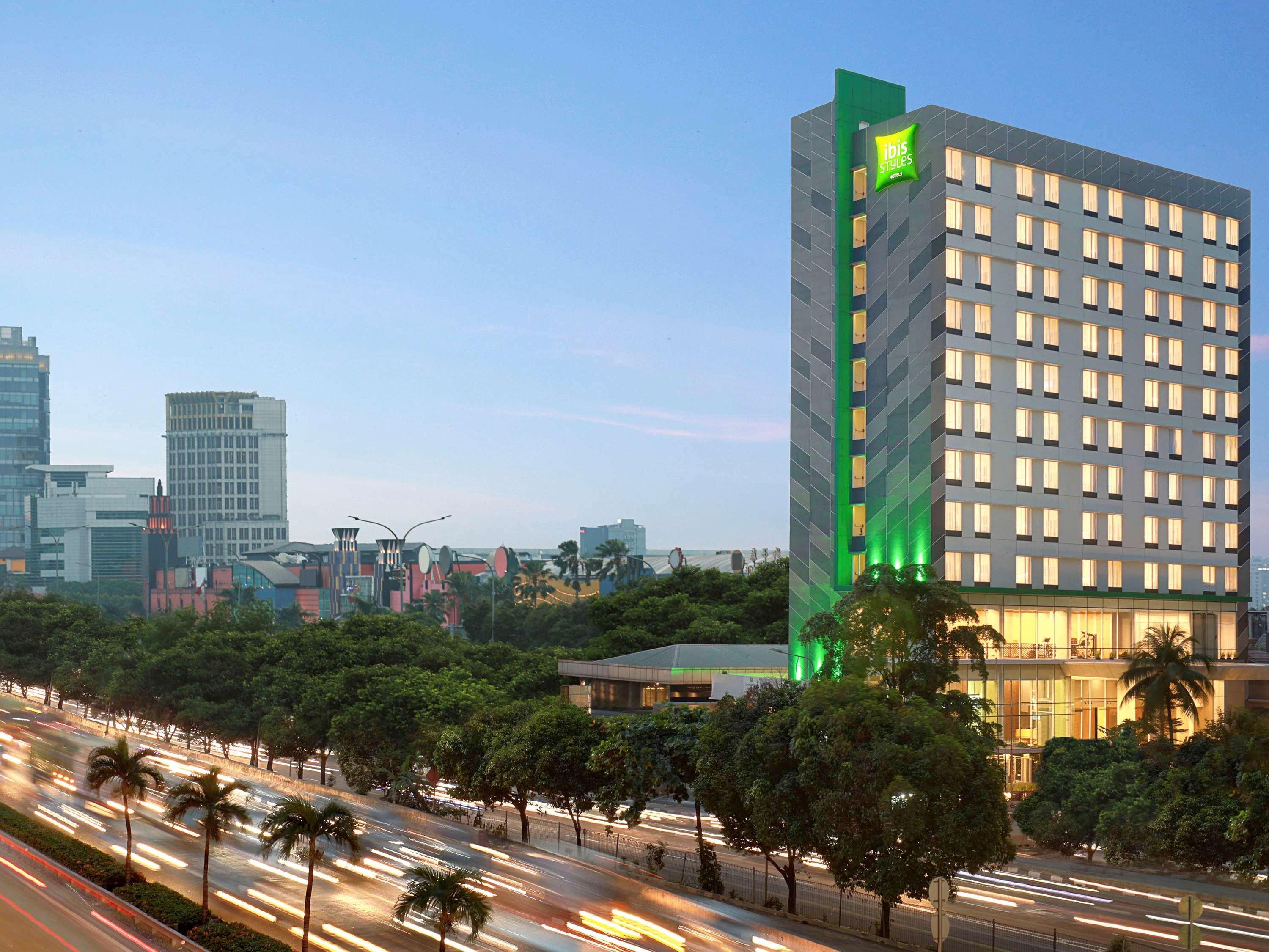ไอบิส สไตล์ จาการ์ต้า ซิมาตูปัง โฮเต็ล Hotel จาการ์ตา ภายนอก รูปภาพ