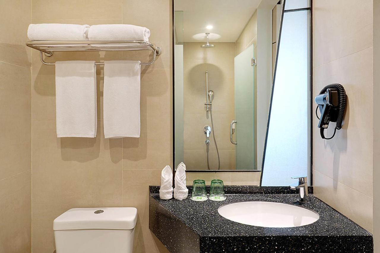 ไอบิส สไตล์ จาการ์ต้า ซิมาตูปัง โฮเต็ล Hotel จาการ์ตา ภายนอก รูปภาพ